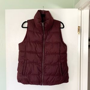 Old Navy Puffer Vest Fleece Lined Burgundy Women's Size L